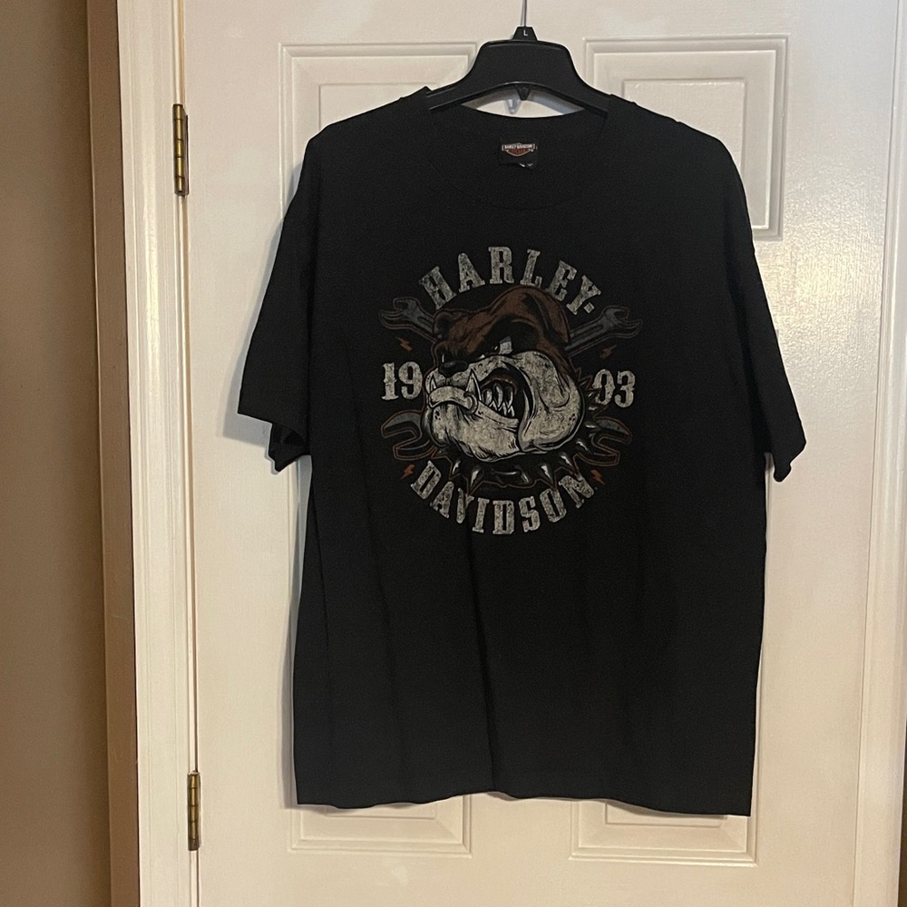 Harley-Davidson Black Bulldog Graphic Tee